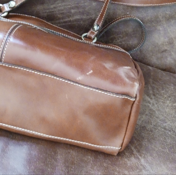 Patricia Nash Poppy Smooth Leather Shoulder Bag - Picture 14 of 15